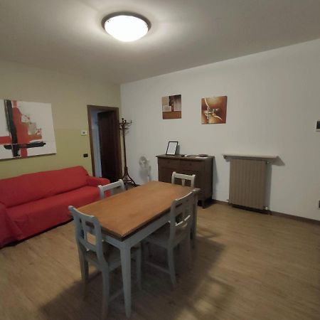 Appartamento Nanda Reggio Emilia Bagian luar foto